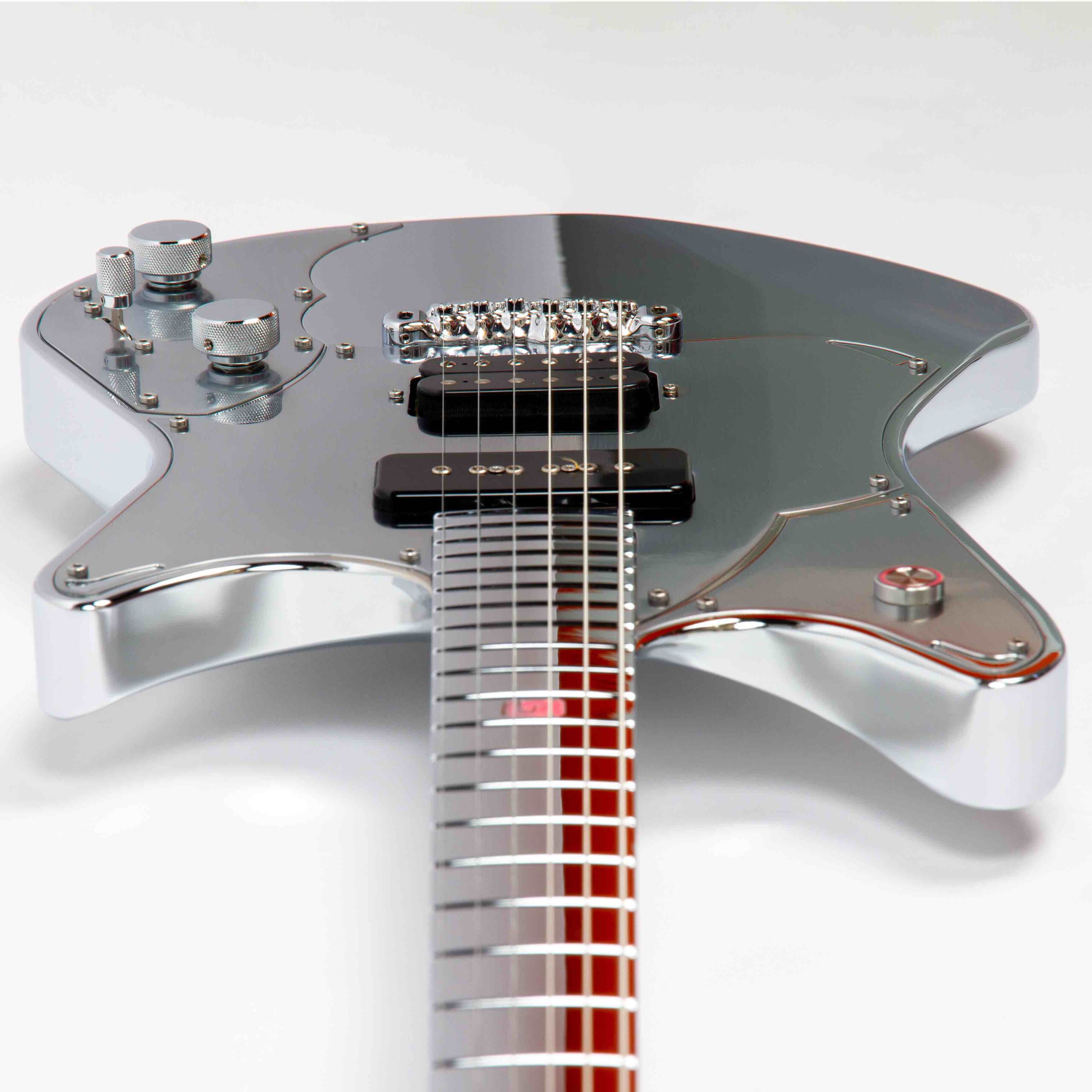 Aluminum guitar body