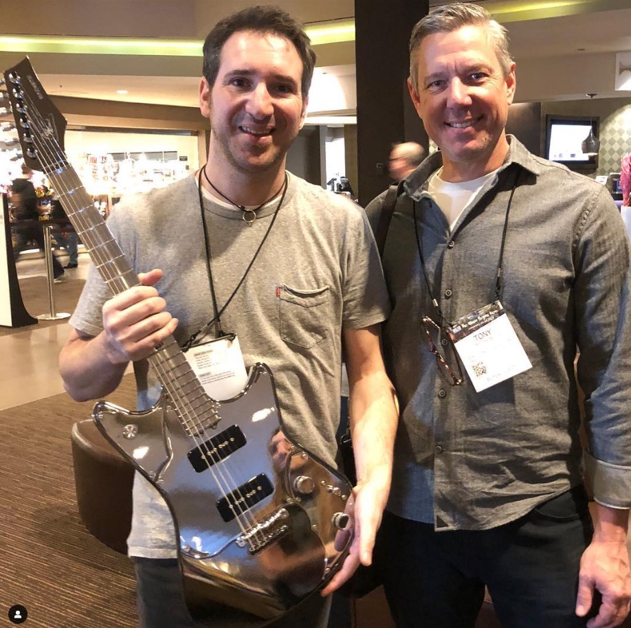 Tony Farinella evidenceaudio and Ray Planet aluminum guitar